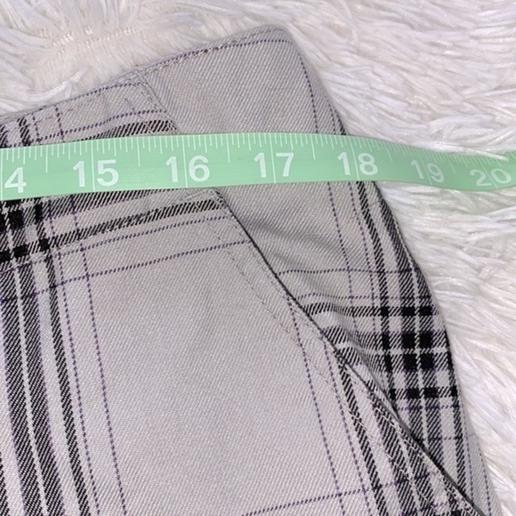 Y2K vintage Quicksilver gray plaid shorts - Picture 5 of 8